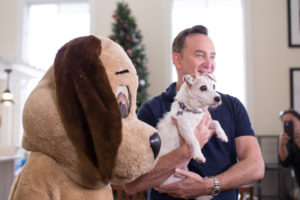 Clinton Kelly, Mary and Digger while filming